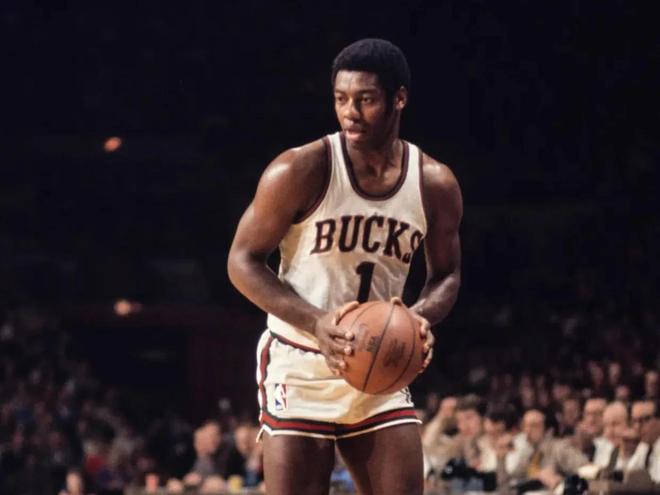 用实际行动 用实际行动